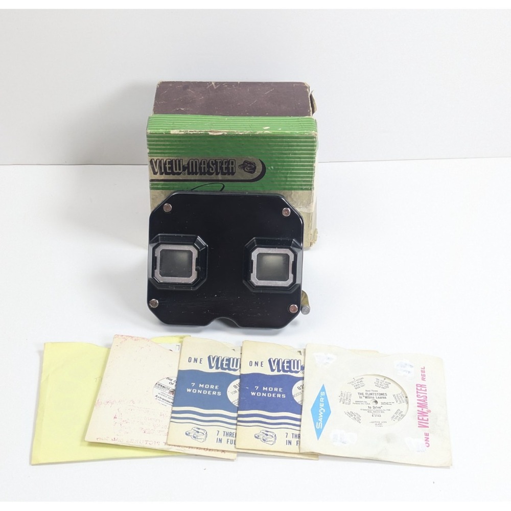 View-Master Stereoscope Viewmaster Sawyers Viewer Vintage W/ Reels